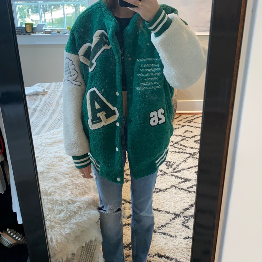 Bomber jacket
